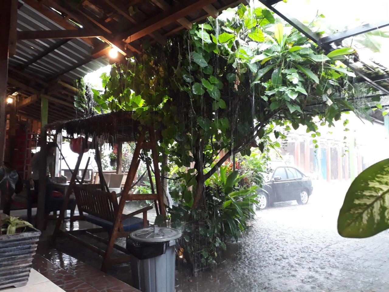 Arjuna Garden Homestay Yogyakarta Exteriér fotografie